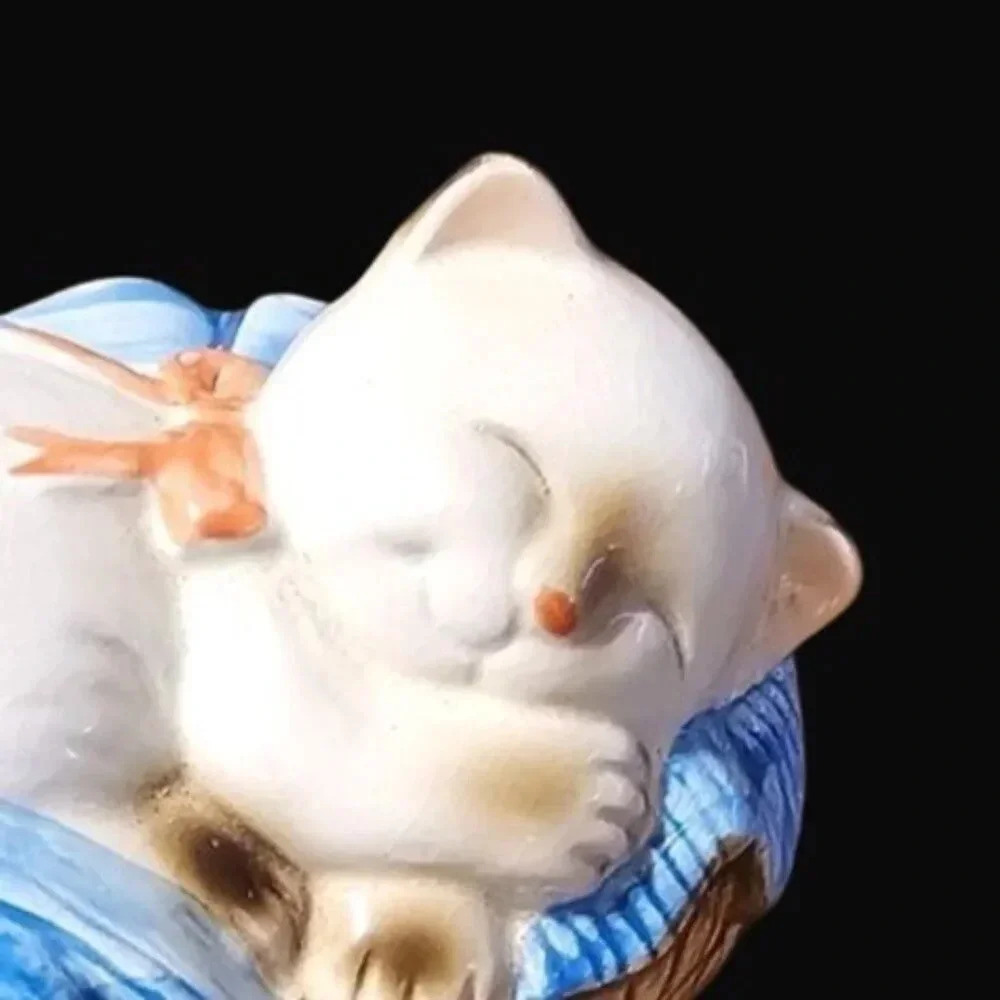 Vtg 1983 AVON Ceramic Potpourri Pomander Sleeping Kitten In Basket Made in Japan - Picture 3 of 13
